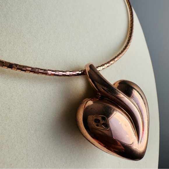Rose Gold Vermeil 925 Omega Necklace with Heart Pendant - Picture 2 of 15